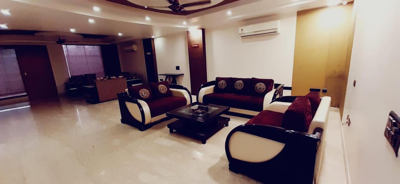 Palazzo Hotel 4*